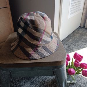 Vintage Burbery Bucket Hat